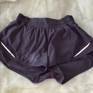 Lululemon Hotty Hot Short